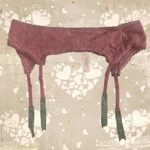 NEW Victoria’s Secret Lace & Plaid Garter Belt
